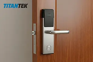 Sistem Kunci Hotel RFID